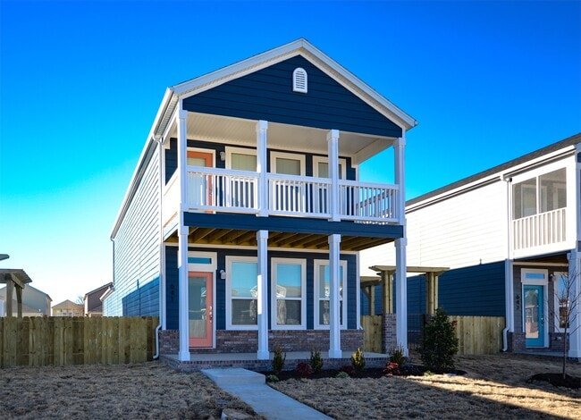 Building Photo - 641 N Keats Dr