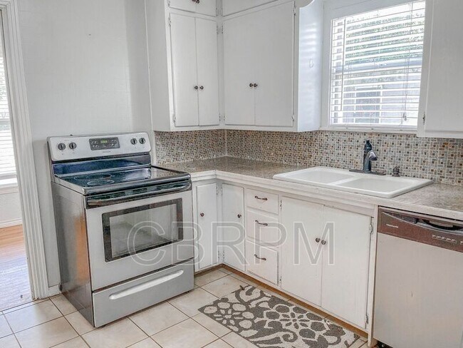 Photo - 3418 26th St