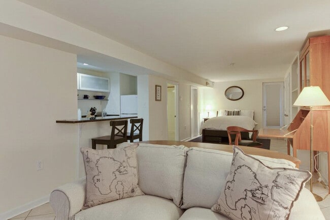 Photo - 1531 S Street Northwest-SI ID682P Unidad SI ID682P