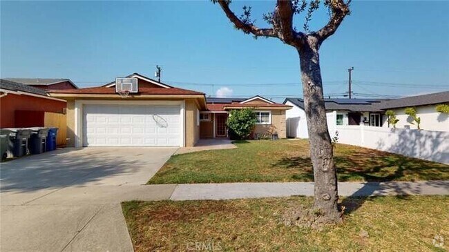Building Photo - 11507 Renville St Rental