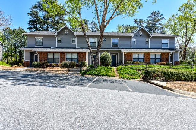 Rosemont Berkeley Lake Apartments For Rent in Duluth, GA | ForRent.com