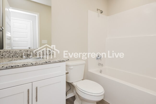 Photo - 2575 E Meramec St