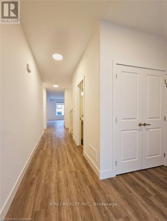 Photo - 3635 Southbridge Ave