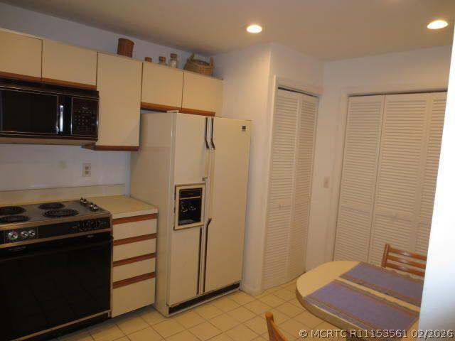 Photo - 7535 La Paz Blvd Unit 307