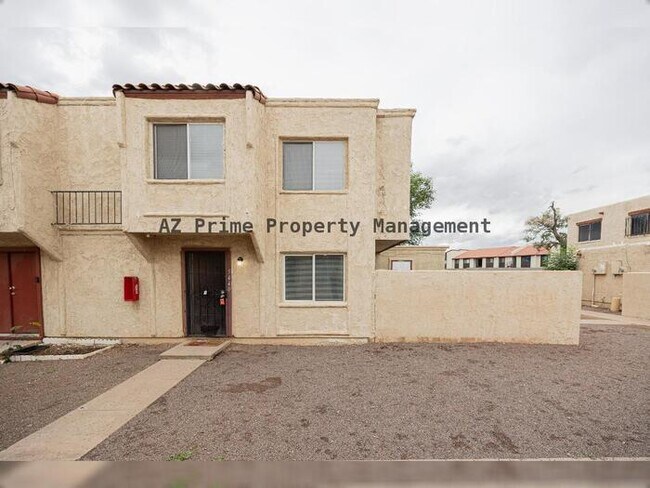 Photo - 5440 W Belleview St