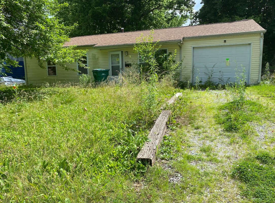 Photo - 45 Westwood Dr House