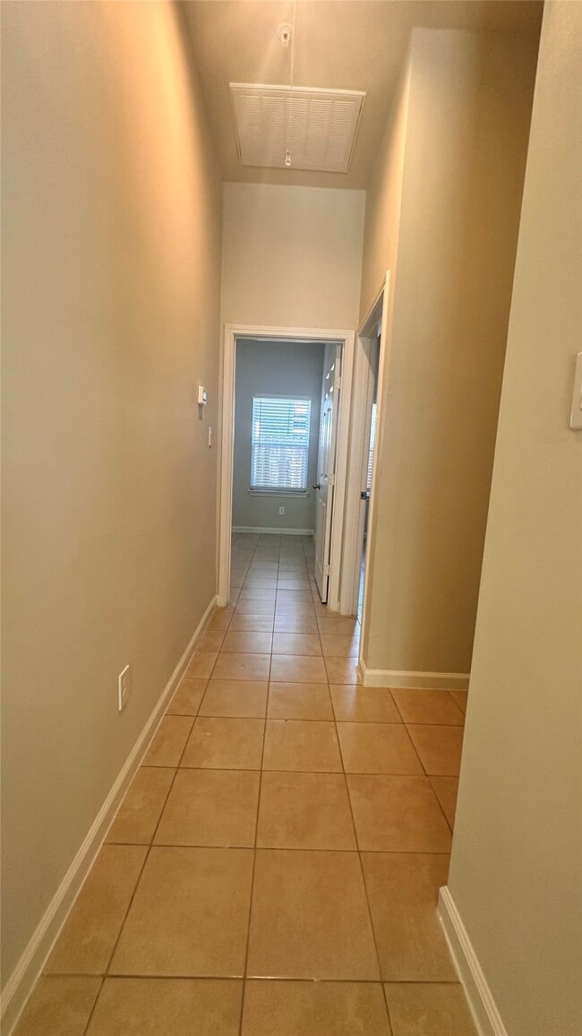Building Photo - 8310 Williamsdell St
