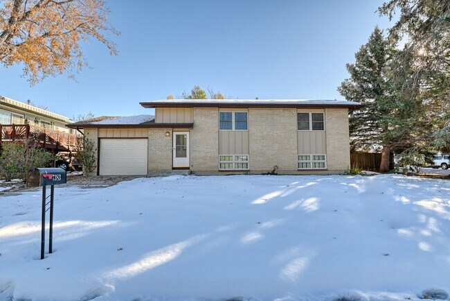 Cute 3 Bedroom House in the Widefield Area - Cute 3 Bedroom House in the Widefield Area