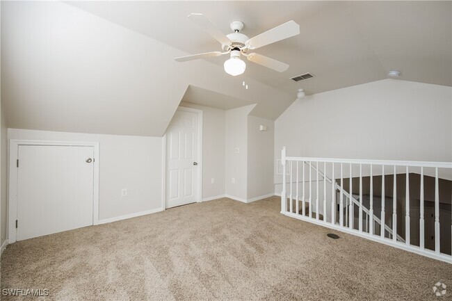 Building Photo - 1202 Henry Ave Rental