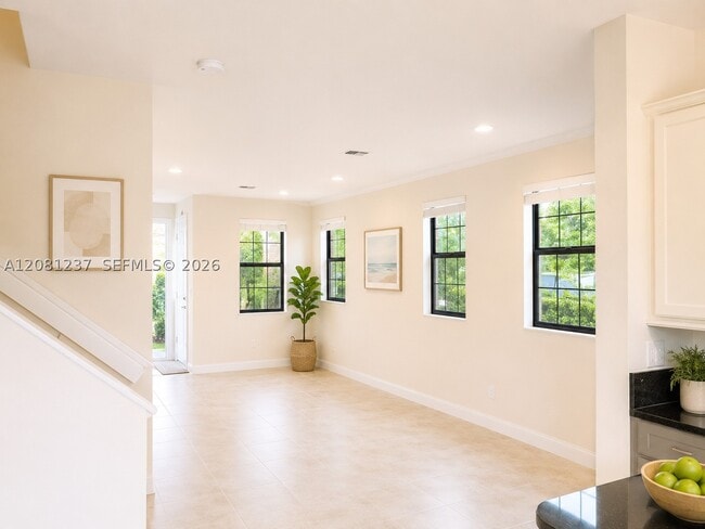 Photo - 103 Gramercy Square Dr