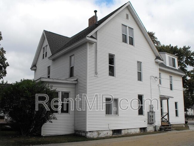 Photo - 501 S University Ave
