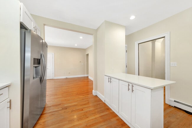 Photo - 9 Winter Hill Rd