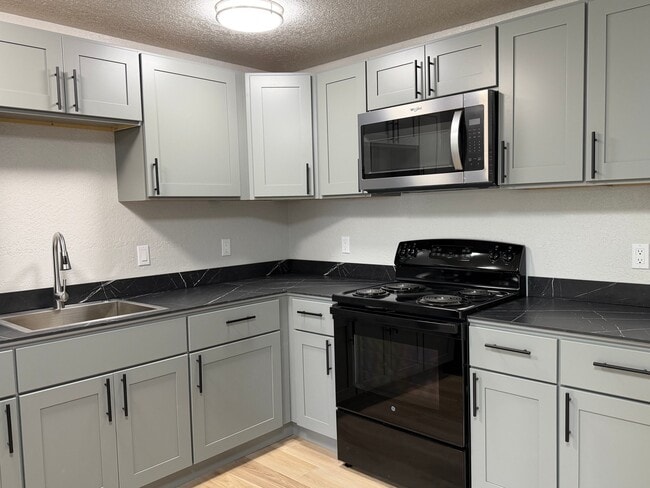 Photo - 439 SW 156th St Unit 1