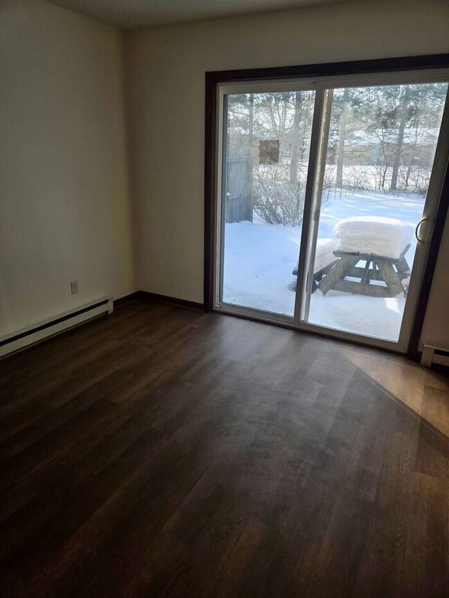 Photo - 2 bedroom duplex in St Joseph