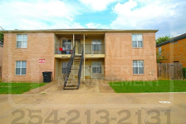 Building Photo - 3408 Barcelona Dr