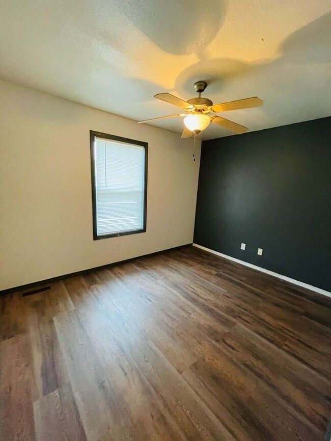 Photo - Great Duplex