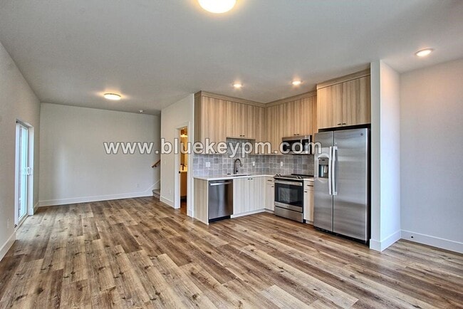 Photo - Unit 3356....   2 Bed, 2.5 Bath Townhome in Arbor Lodge Near University of Portland