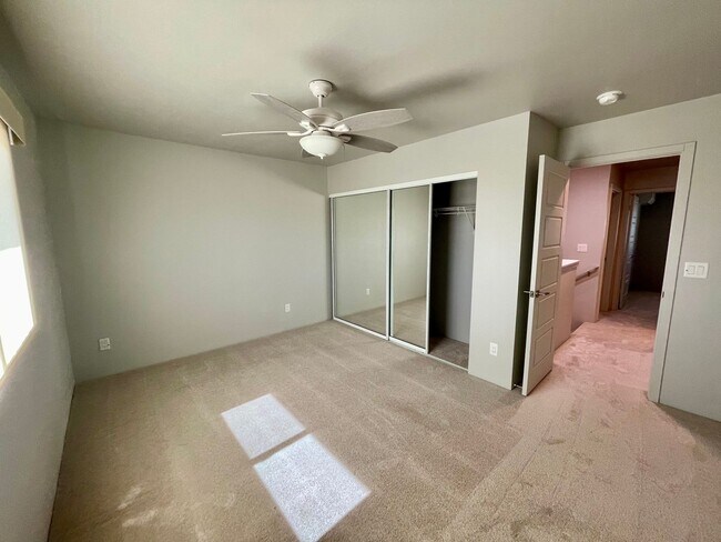 Photo - Home for Rent in Hoopili (Lehua) 4 BED/2.5 BATH + Garage!