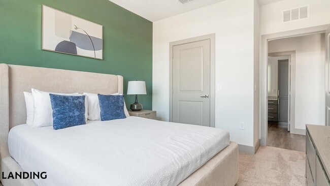 Photo - 2995 Railside Lp Unit 4-312