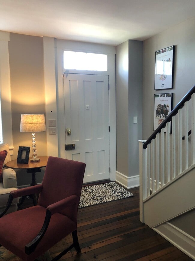 Photo - 422 S Mill St