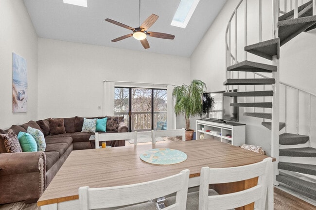 Photo - 1920 Bent Grass Dr Unidad SI ID1492771P