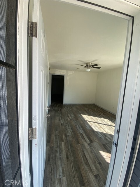 Photo - 626 W San Joaquin Ave