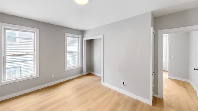 Photo - 192 Paris St Unit 1