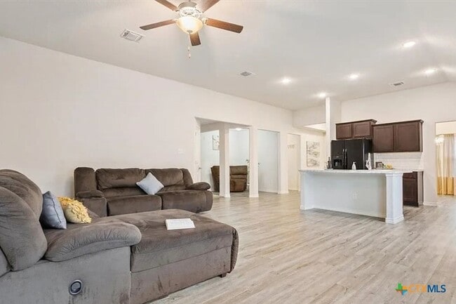 Photo - 6510 Catherine Dr