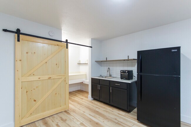 Photo - Wyota Commons