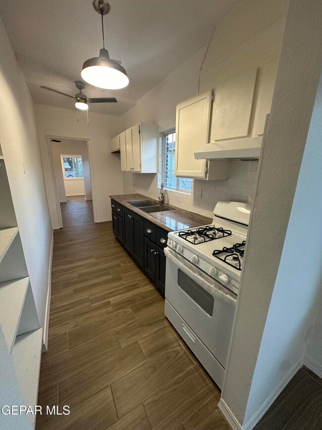 Photo - 3814 Hueco Ave