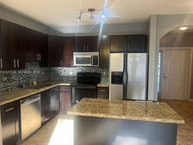 Photo - 2825 SW 127th Way