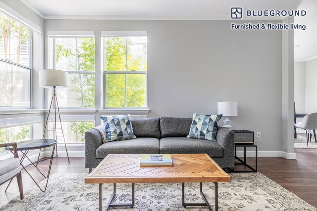 Photo - 338 S Fremont St Unit FL2-ID517