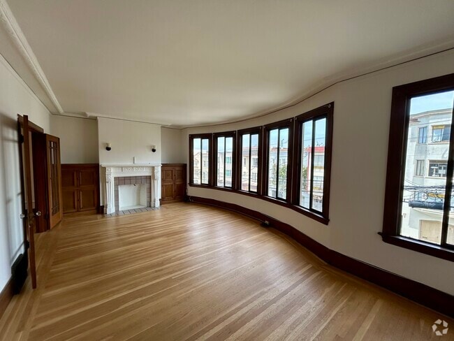 Building Photo - 461 22nd Ave Rental