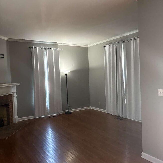 Photo - 141 Alumni Ave