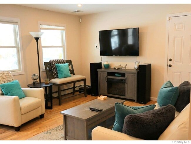 Photo - 38 Woodridge Rd