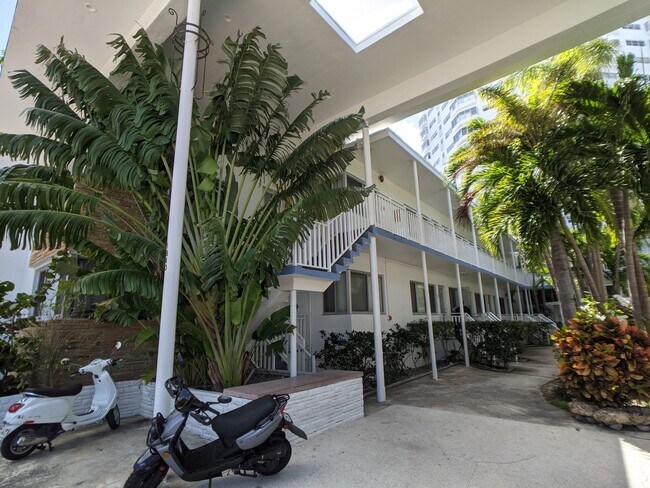 Photo - 1840 James Ave Unit 21