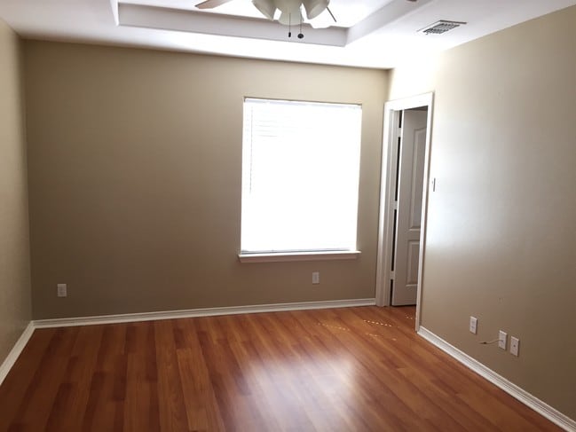 Photo - 2500 N J St Unit 1