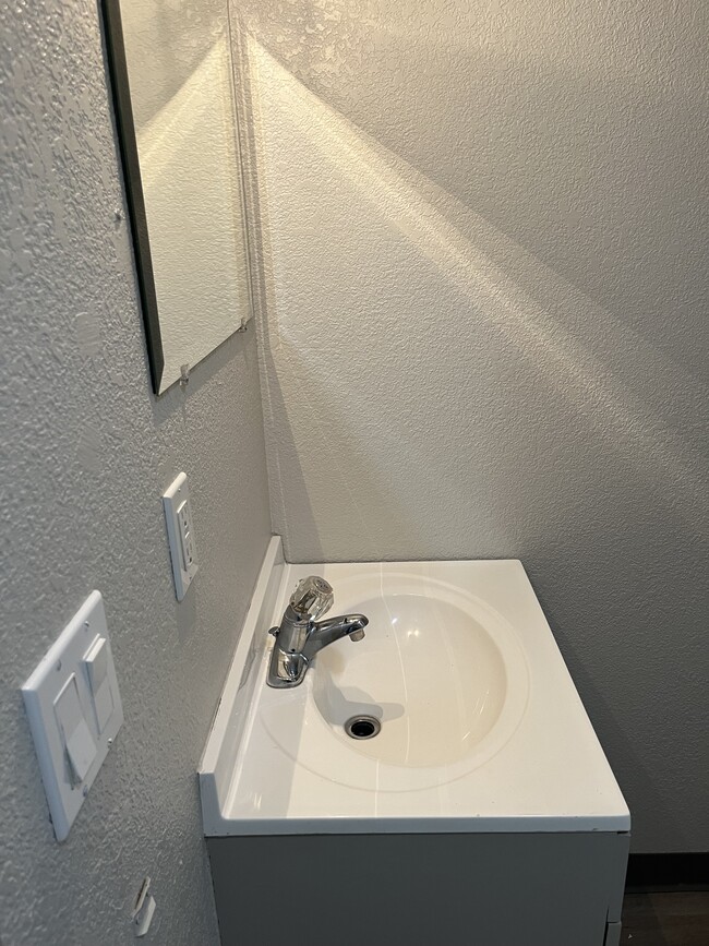 Photo - 221 S Washington St Unit 1A