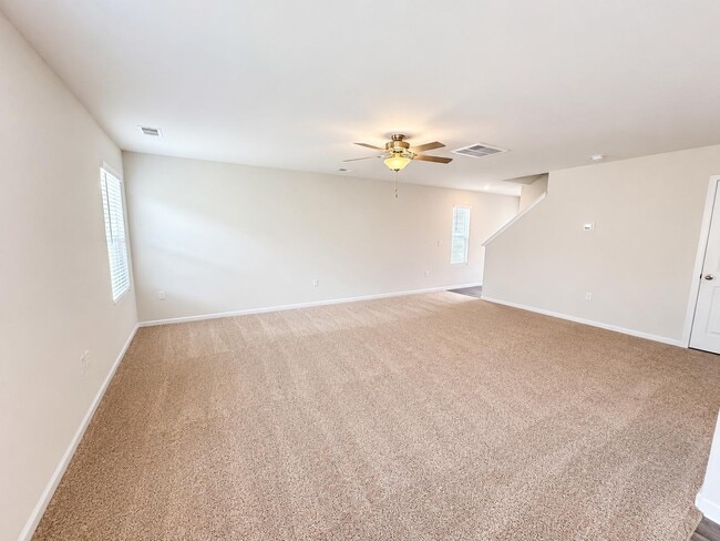 Photo - 8023 Derby Wood Ln