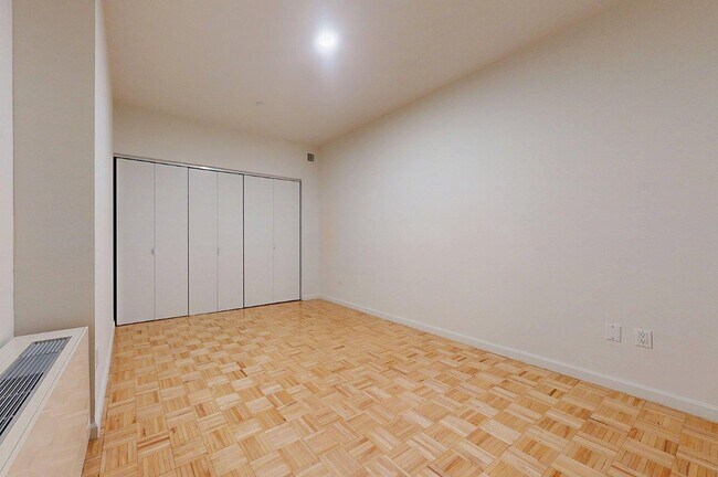 Photo - 90 Washington St Unit PHH