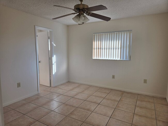 Photo - 4609 Leucadendra Dr