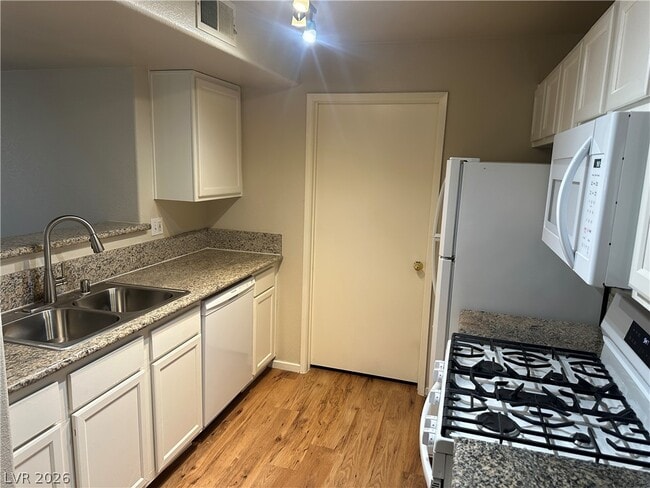 Photo - 950 Seven Hills Dr Unit 1321