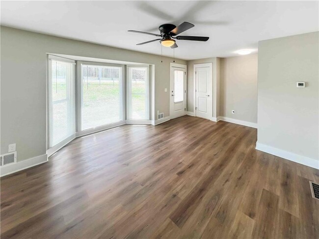 Photo - 3301 Mars Hill Rd