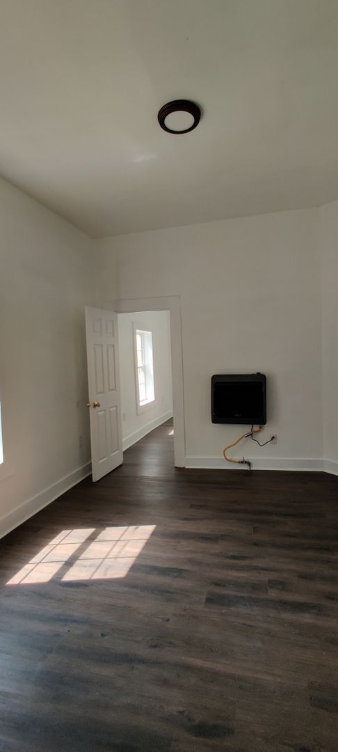 Photo - 3 bedroom home in Petersburg