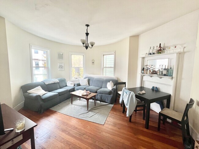 Photo - 8 Carmel St Unit 2