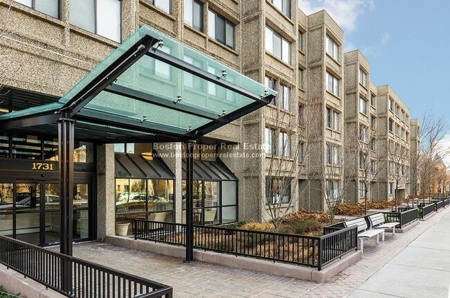 Photo - 1731 Beacon St Unit 204