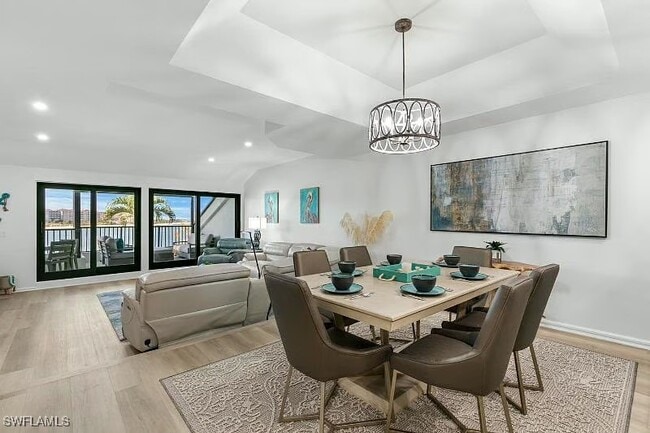 Building Photo - 310 La Peninsula Blvd Unit 310