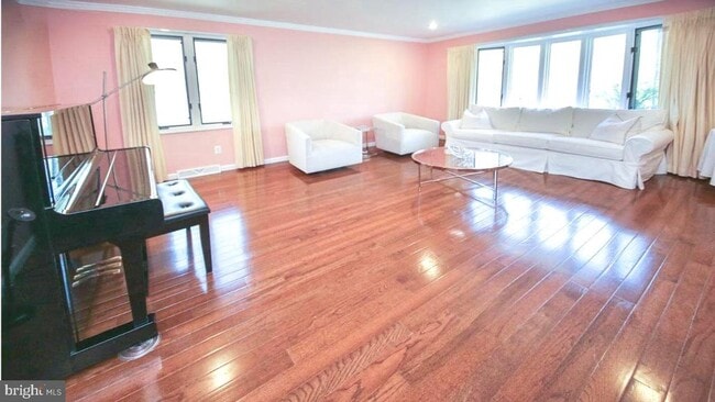 Building Photo - 1120 Cymry Dr Rental