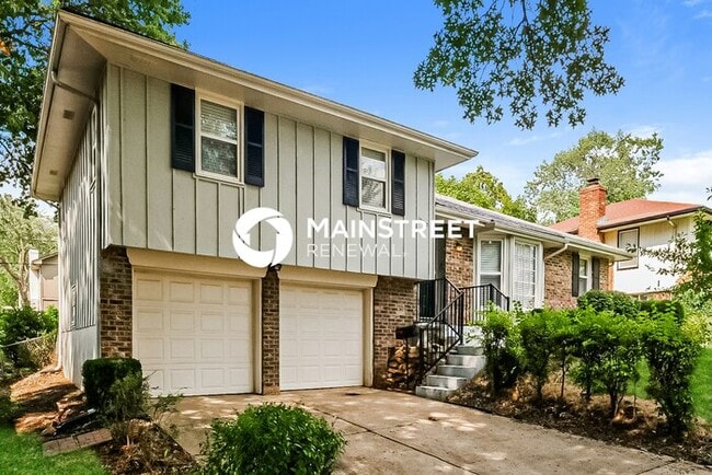 3 Bedroom Pet-Friendly Home in INDEPENDENCE, MO with Main Street Renewal