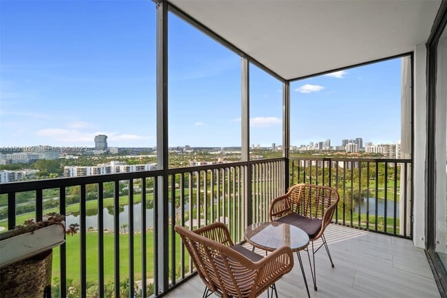 Building Photo - 20301 W Country Club Dr Unit 1822